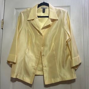 Size XL womens blouse/jacket from dress barn